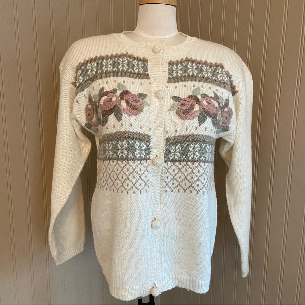 Vintage Cottagecore Granny Sweater Ramie Blend Women’s Size Small-Medium - Picture 2 of 9